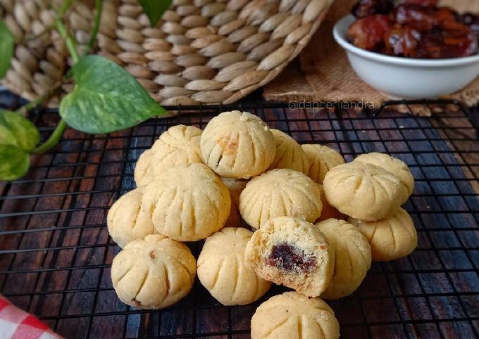 Rasakan Kue Lezat di Tengah Keramaian Jatilawang